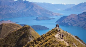Vue sur le Lac Wanaka lors d'un voyage en Nouvelle-Zélande