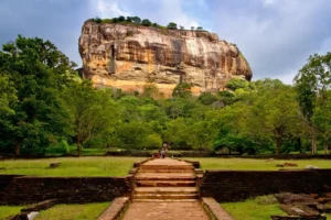 Rocher de Sigiriya lors d'un voyage sur mesure au Sri Lanka.